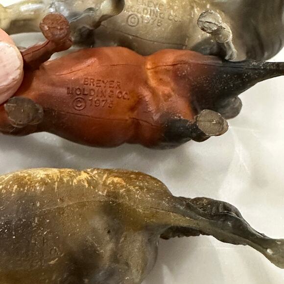 Vintage 1975 Breyer Stablemates Miniature Toy Horses Lot of 8 - Picture 10 of 12